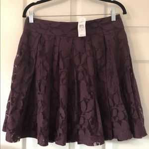 SOLD Ann Taylor Loft Lace Skirt - Size 8
